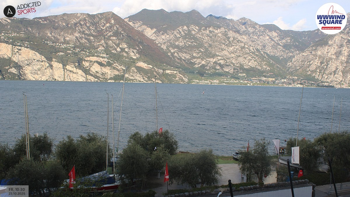 Archived image Webcam Lake Garda - Malcesine