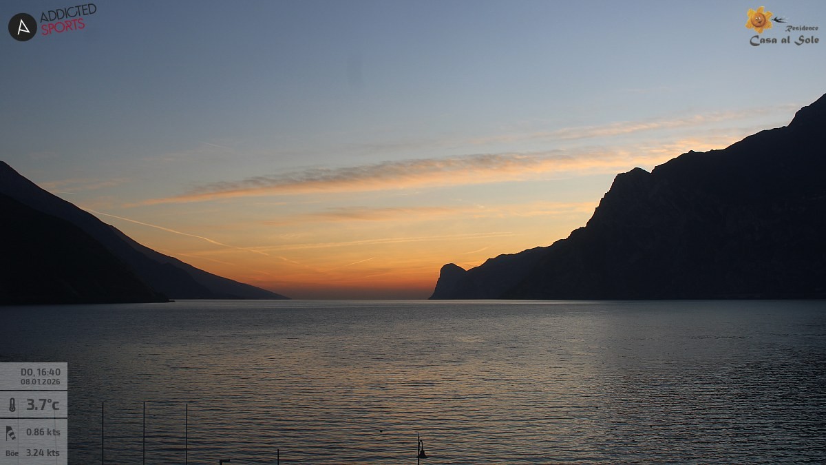 Archiv Foto Webcam Gardasee - Torbole