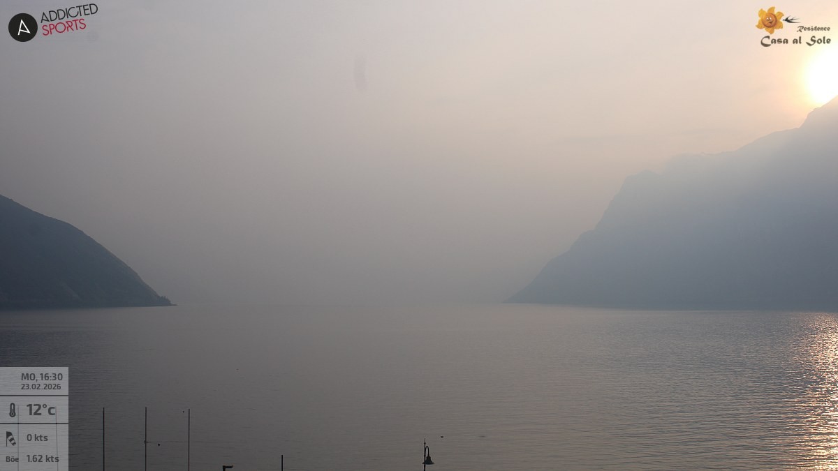 Archiv Foto Webcam Gardasee - Torbole
