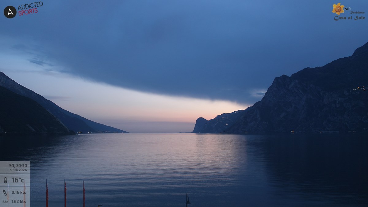 Archiv Foto Webcam Gardasee - Torbole