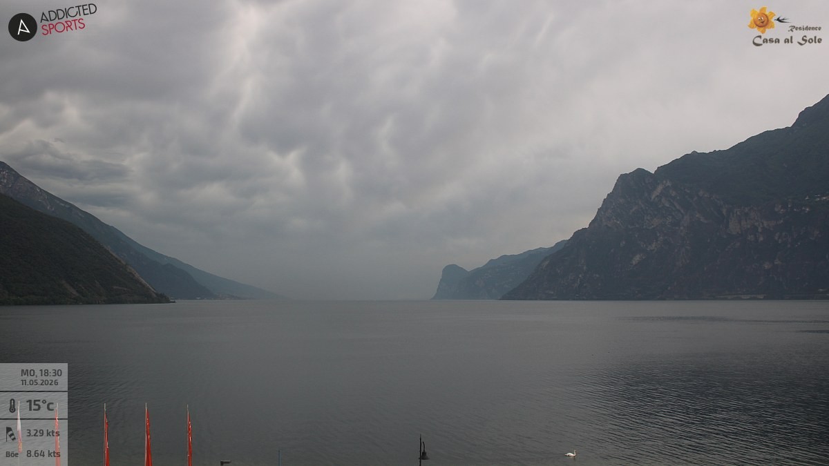Archiv Foto Webcam Gardasee - Torbole