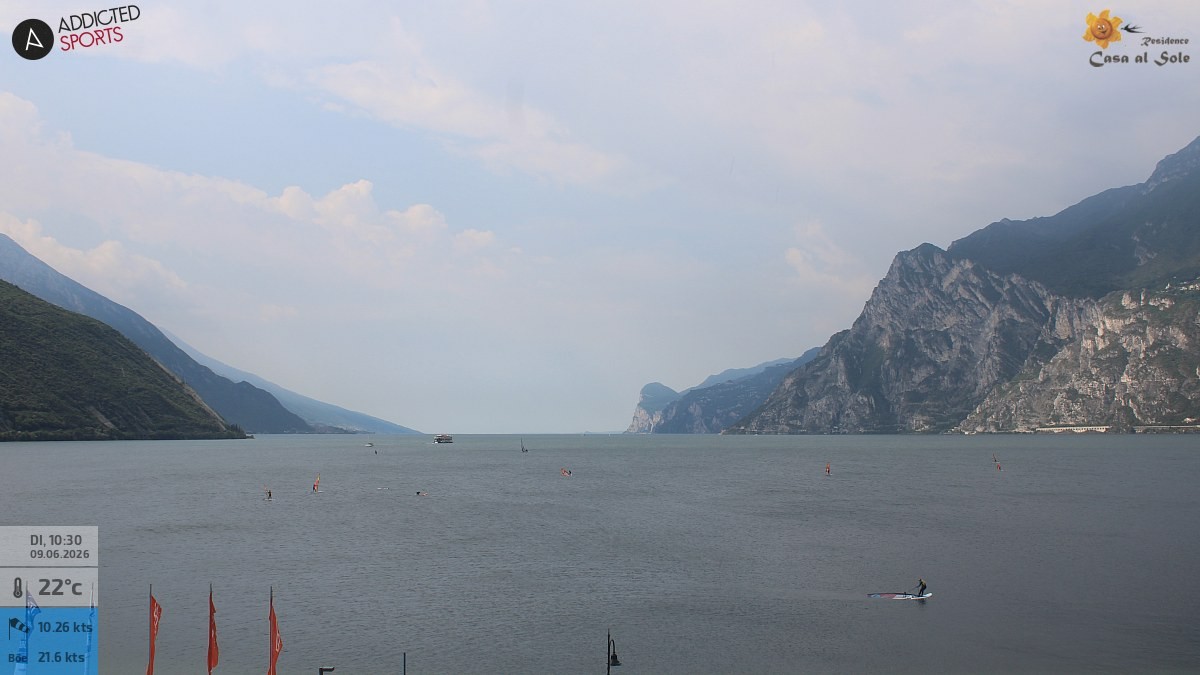 Archived image Webcam Lake Garda: Torbole