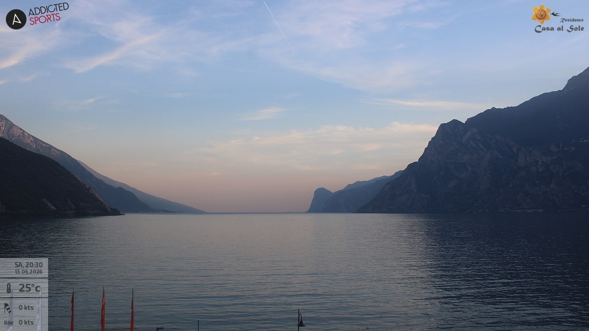 Archiv Foto Webcam Gardasee - Torbole