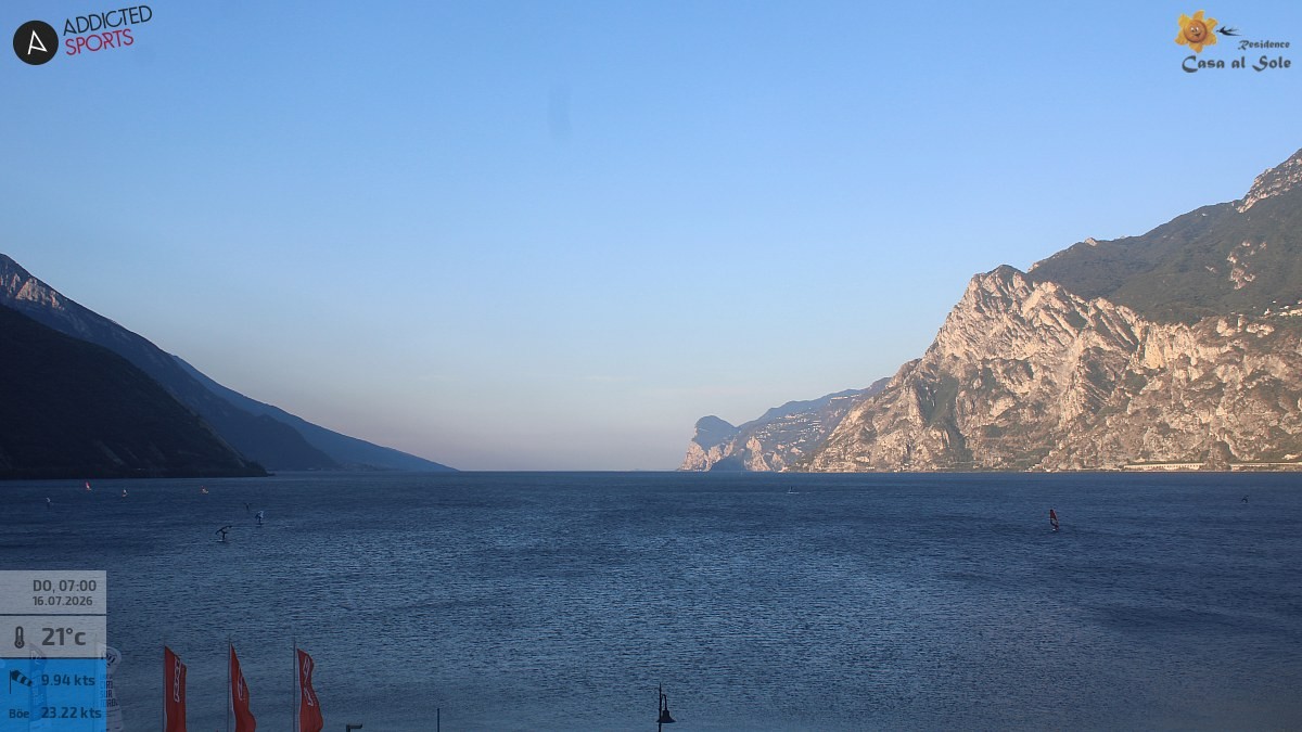 Archiv Foto Webcam Gardasee - Torbole