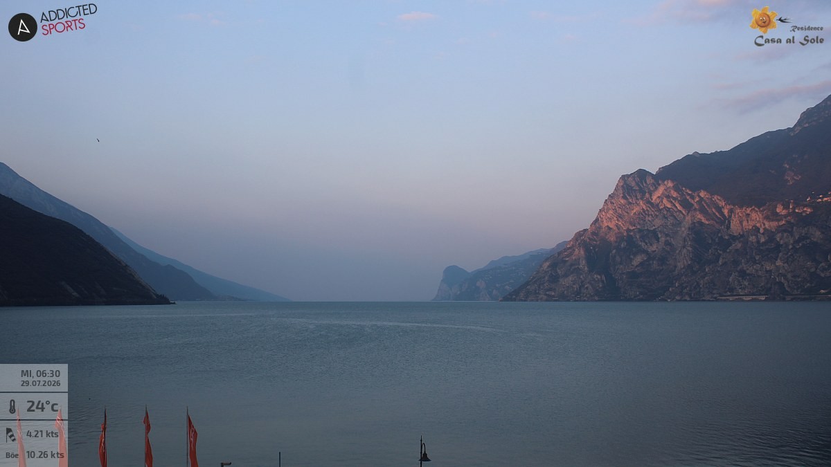 Archiv Foto Webcam Gardasee - Torbole