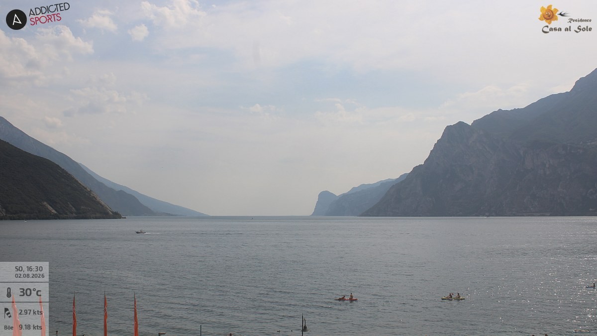 Archived image Webcam Lake Garda: Torbole