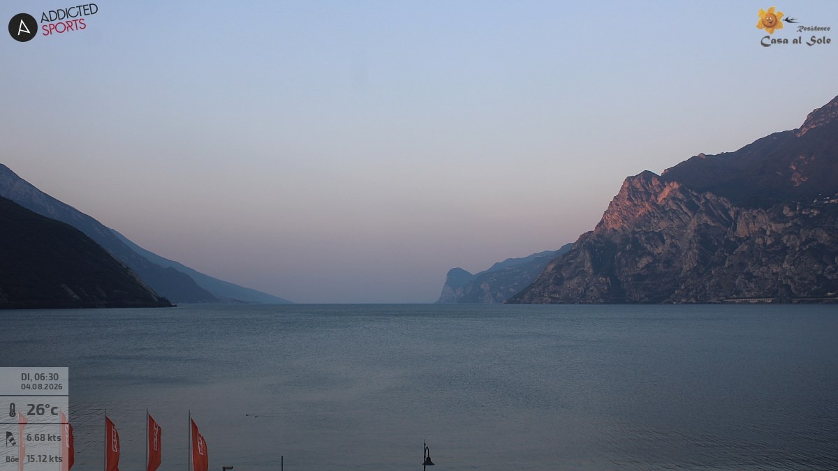 Archiv Foto Webcam Gardasee - Torbole