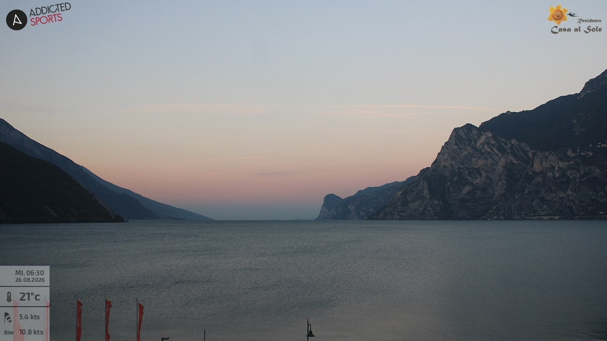 Archiv Foto Webcam Gardasee - Torbole