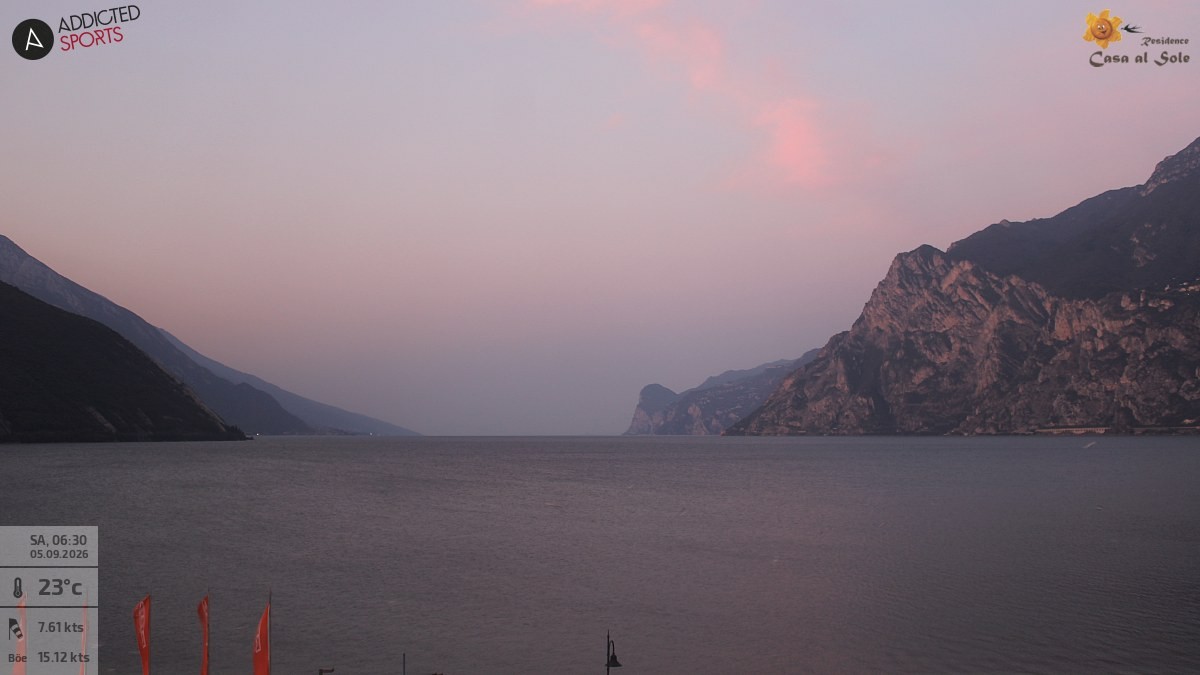 Archiv Foto Webcam Gardasee - Torbole