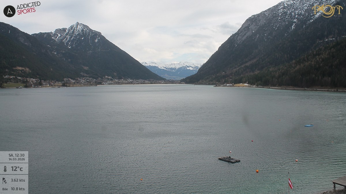 Archived image Webcam Achensee - View Hotel Post Pertisau