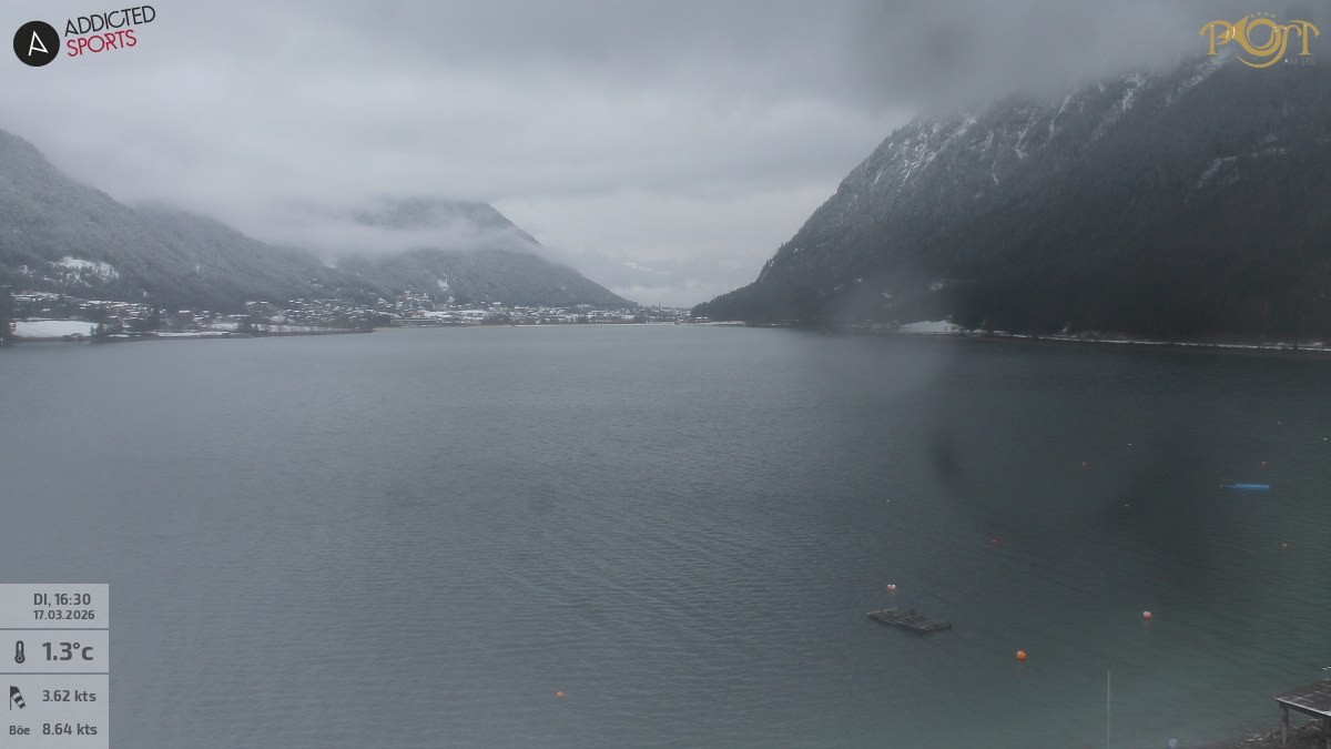 Archiv Foto Webcam Achensee: Blick vom Hotel Post am Achensee