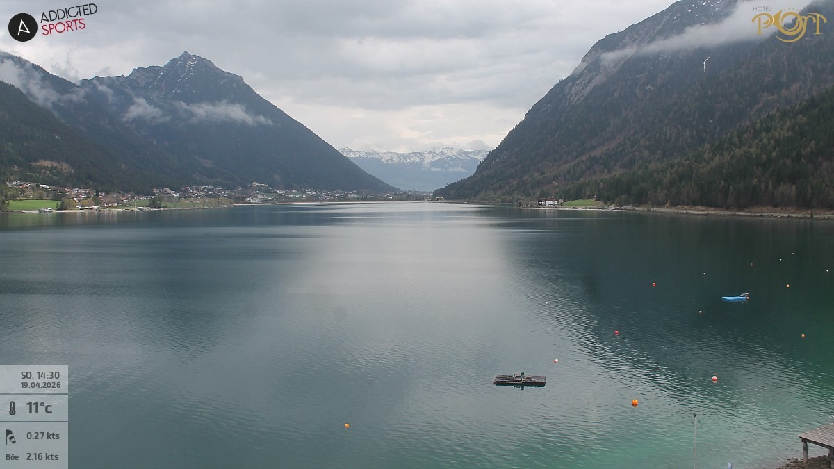 Archived image Webcam Achensee - View Hotel Post Pertisau