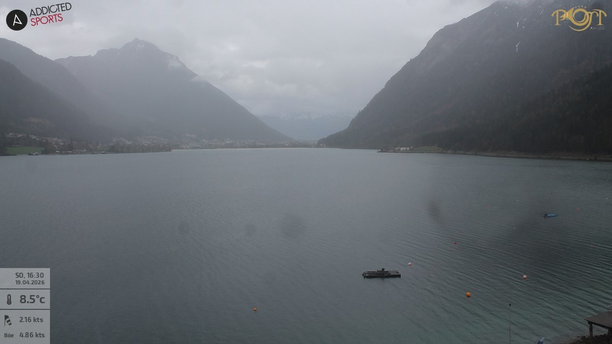 Archived image Webcam Achensee - View Hotel Post Pertisau