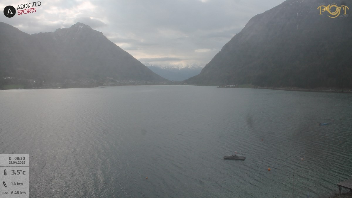 Archiv Foto Webcam Achensee: Blick vom Hotel Post am Achensee