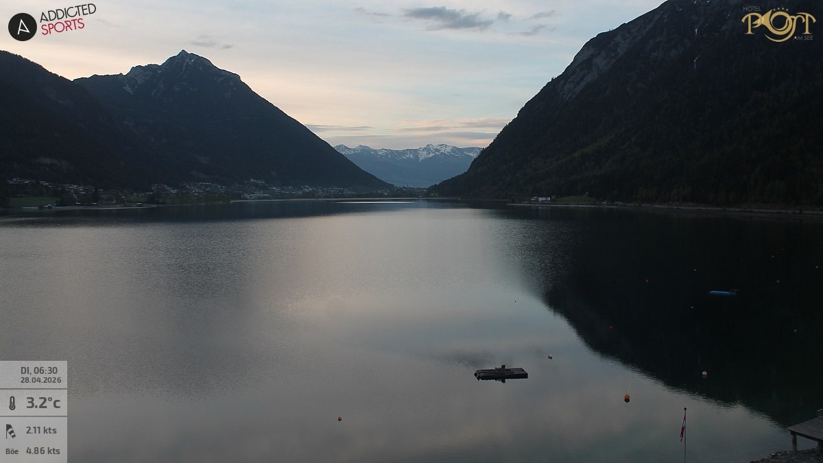 Archiv Foto Webcam Achensee: Blick vom Hotel Post am Achensee