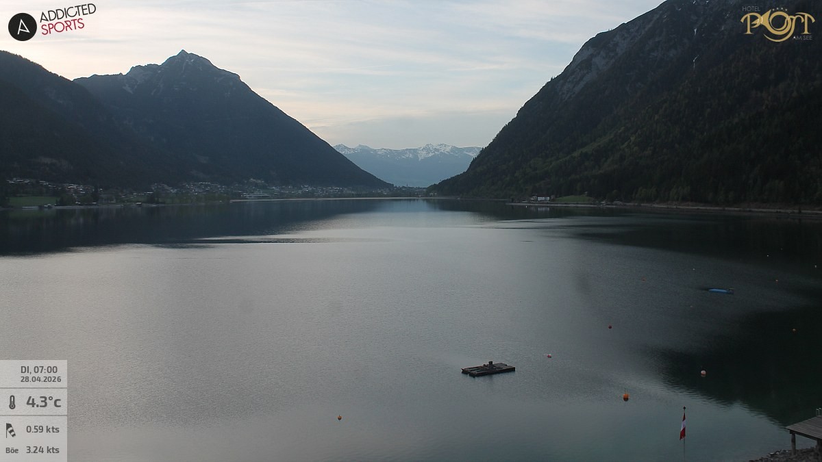 Archiv Foto Webcam Achensee: Blick vom Hotel Post am Achensee