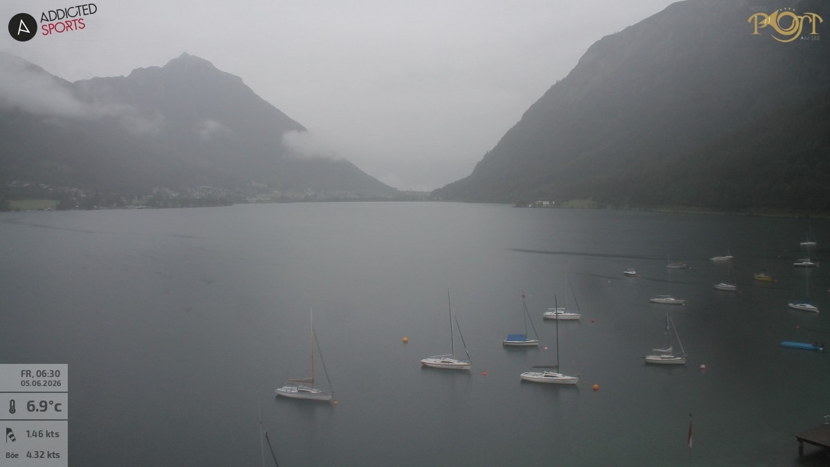 Archived image Webcam Achensee - View Hotel Post Pertisau