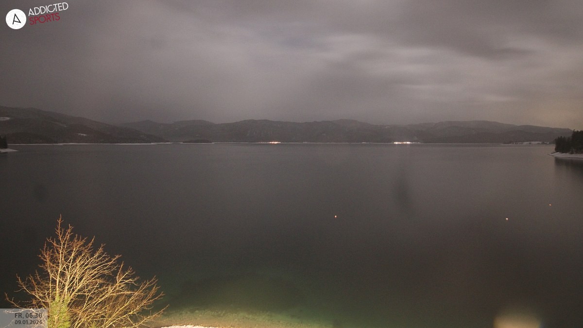 Archiv Foto Webcam Hotel Karwendelblick: Ausblick zum Walchensee