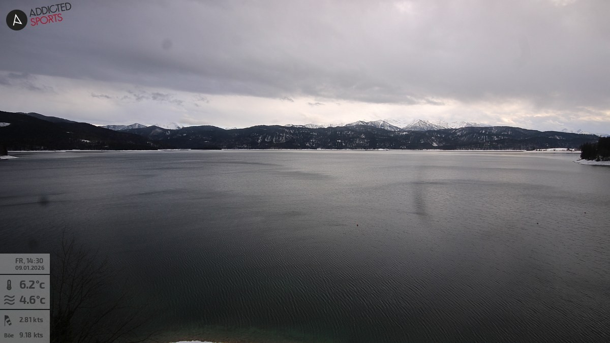 Archived image Webcam Lake Walchensee: View Hotel Karwendelblick