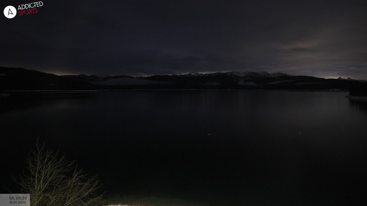 Archiv Foto Webcam Hotel Karwendelblick: Ausblick zum Walchensee