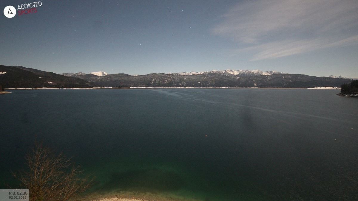 Archiv Foto Webcam Hotel Karwendelblick: Ausblick zum Walchensee