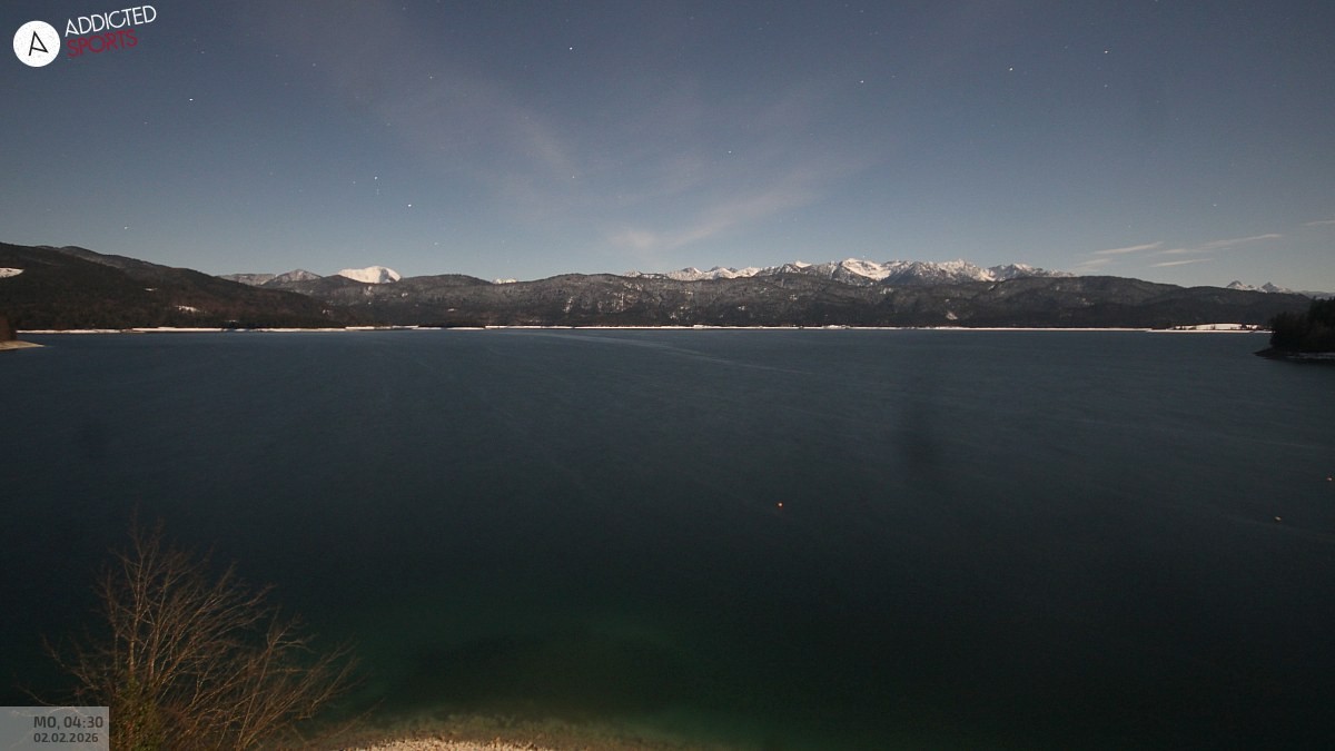 Archiv Foto Webcam Hotel Karwendelblick: Ausblick zum Walchensee