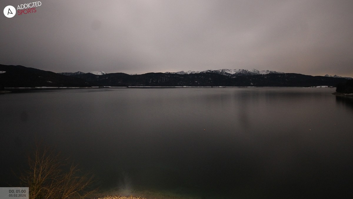 Archiv Foto Webcam Hotel Karwendelblick: Ausblick zum Walchensee