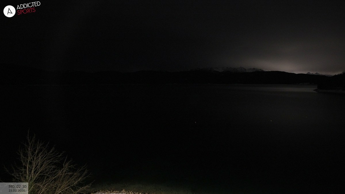 Archiv Foto Webcam Hotel Karwendelblick: Ausblick zum Walchensee