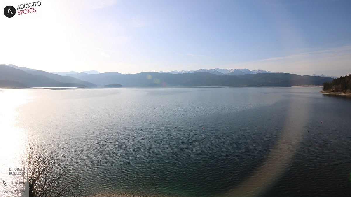 Archiv Foto Webcam Hotel Karwendelblick: Ausblick zum Walchensee