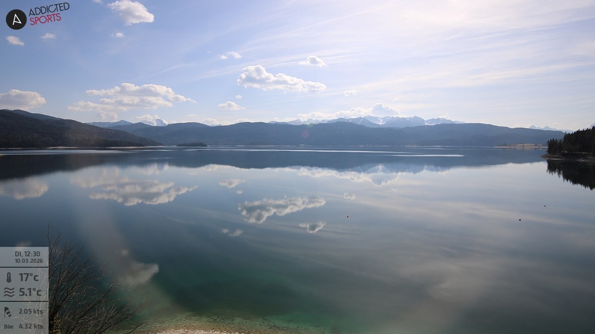 Archiv Foto Webcam Hotel Karwendelblick: Ausblick zum Walchensee