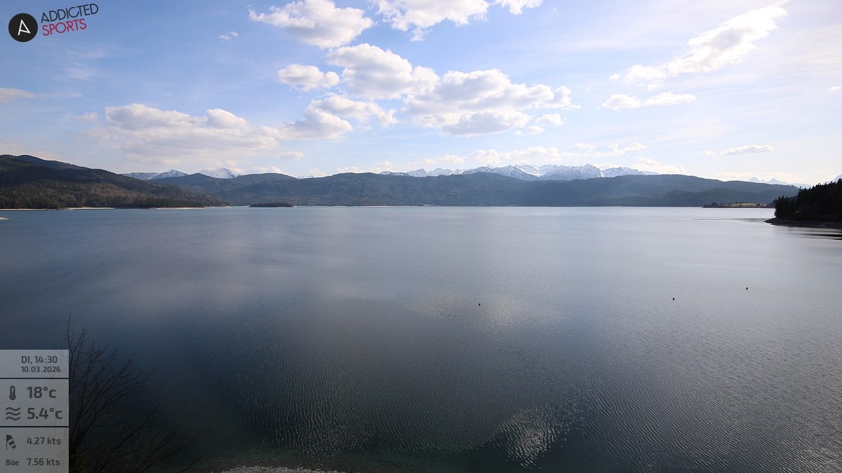 Archiv Foto Webcam Hotel Karwendelblick: Ausblick zum Walchensee