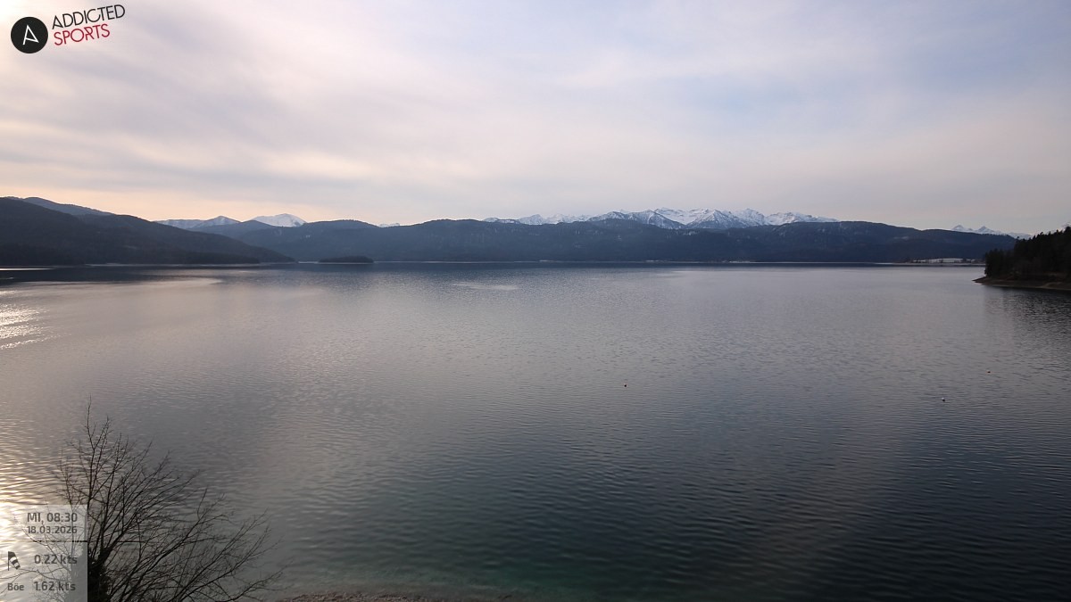 Archiv Foto Webcam Hotel Karwendelblick: Ausblick zum Walchensee