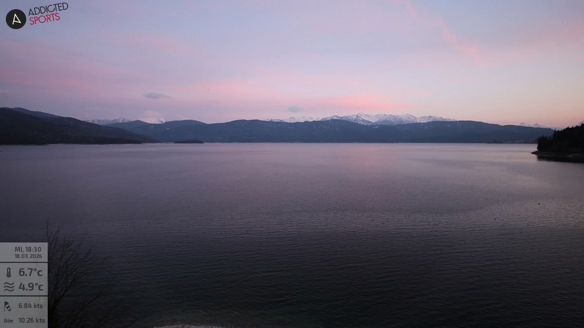 Archiv Foto Webcam Hotel Karwendelblick: Ausblick zum Walchensee