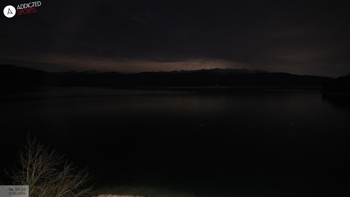 Archiv Foto Webcam Hotel Karwendelblick: Ausblick zum Walchensee