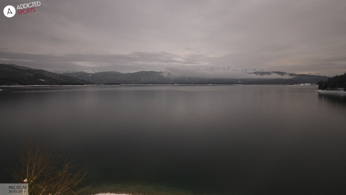 Archiv Foto Webcam Hotel Karwendelblick: Ausblick zum Walchensee