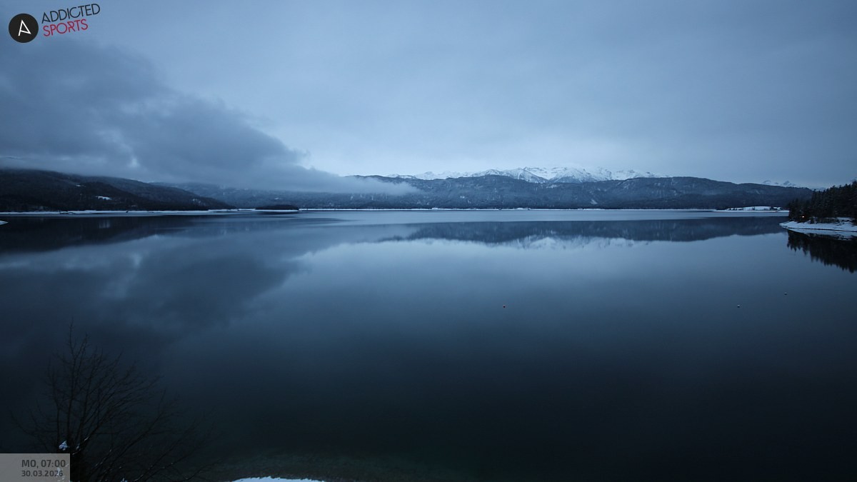 Archiv Foto Webcam Hotel Karwendelblick: Ausblick zum Walchensee