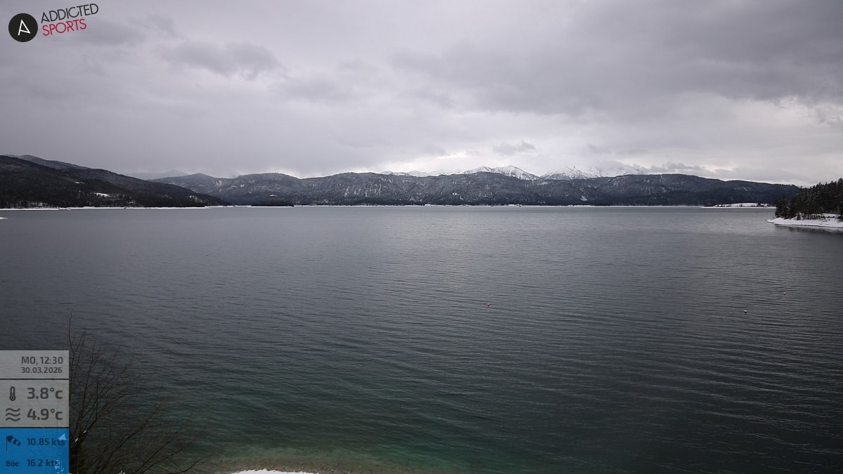 Archiv Foto Webcam Hotel Karwendelblick: Ausblick zum Walchensee