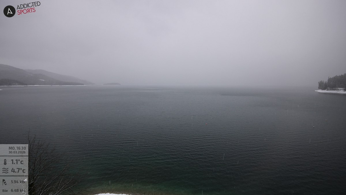 Archiv Foto Webcam Hotel Karwendelblick: Ausblick zum Walchensee