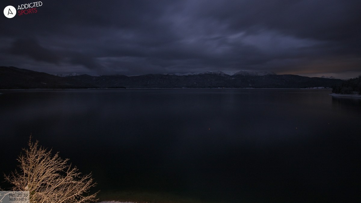 Archiv Foto Webcam Hotel Karwendelblick: Ausblick zum Walchensee