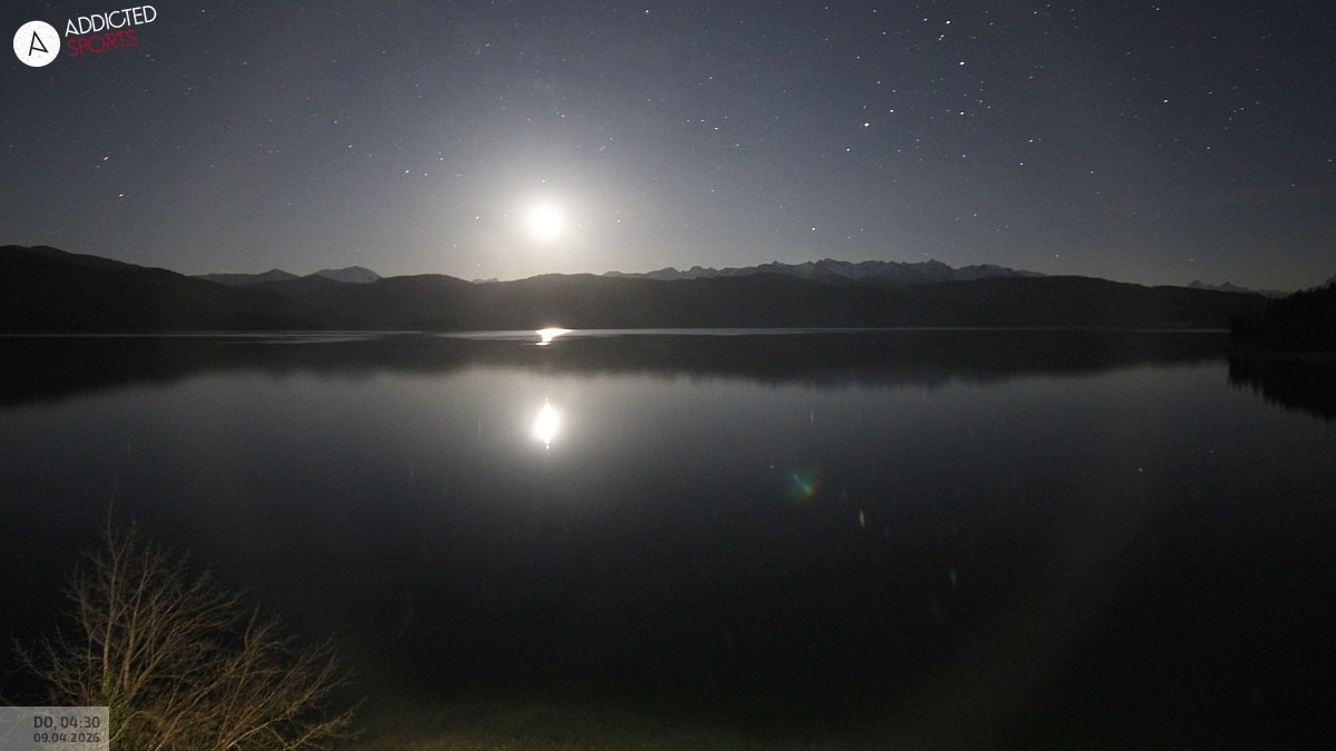 Archiv Foto Webcam Hotel Karwendelblick: Ausblick zum Walchensee