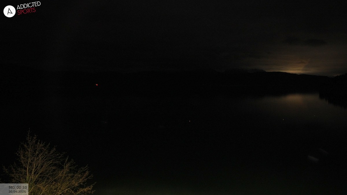 Archiv Foto Webcam Hotel Karwendelblick: Ausblick zum Walchensee