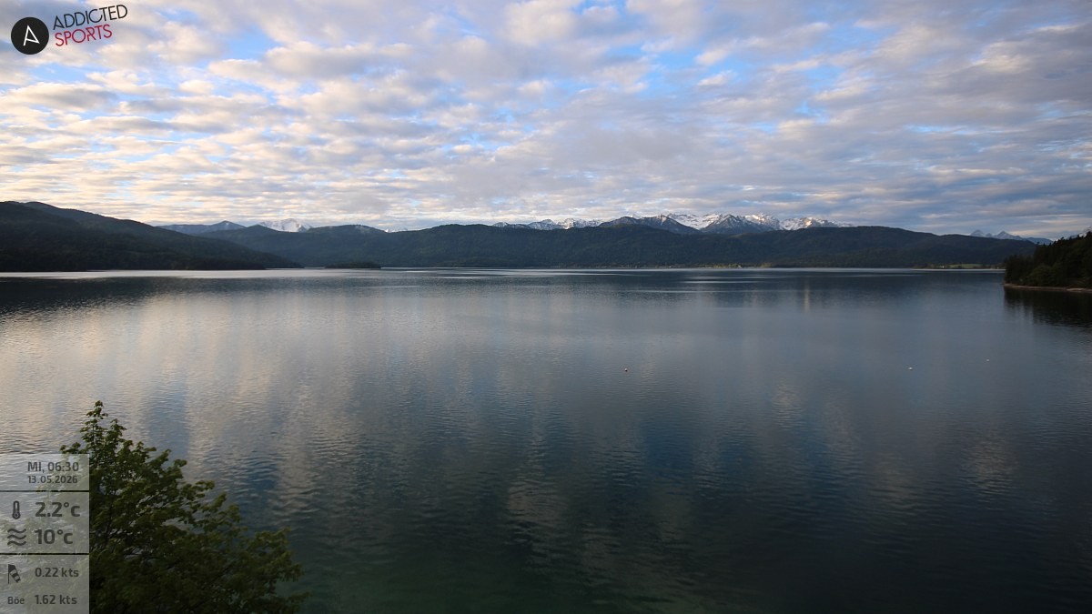 Archiv Foto Webcam Hotel Karwendelblick: Ausblick zum Walchensee