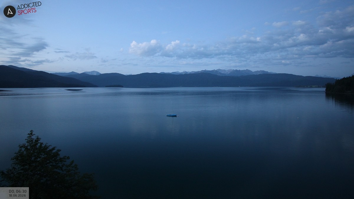 Archiv Foto Webcam Hotel Karwendelblick: Ausblick zum Walchensee