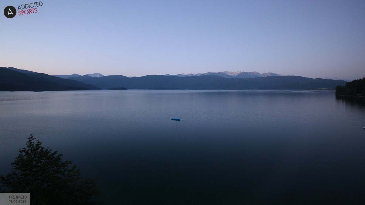 Archiv Foto Webcam Hotel Karwendelblick: Ausblick zum Walchensee