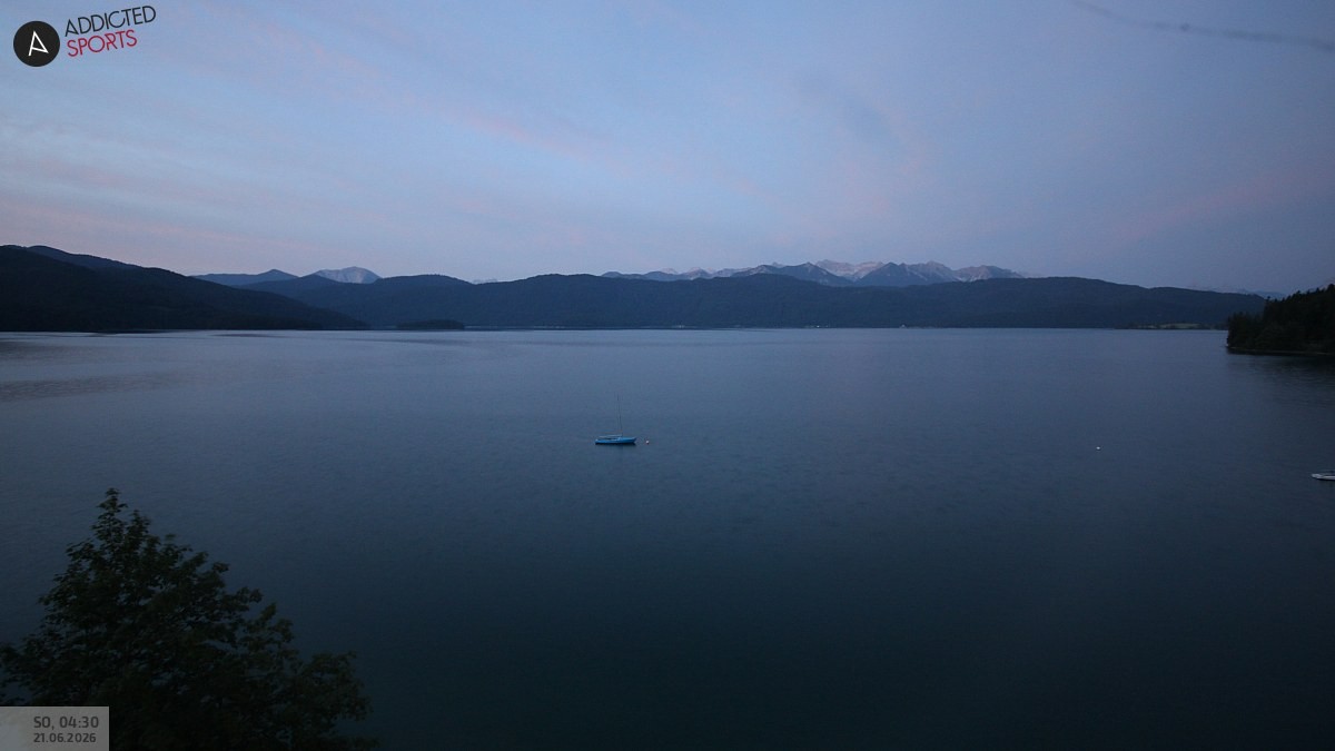 Archiv Foto Webcam Hotel Karwendelblick: Ausblick zum Walchensee