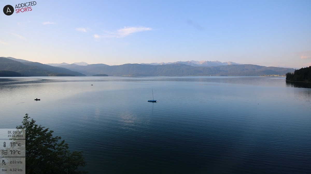 Archiv Foto Webcam Hotel Karwendelblick: Ausblick zum Walchensee