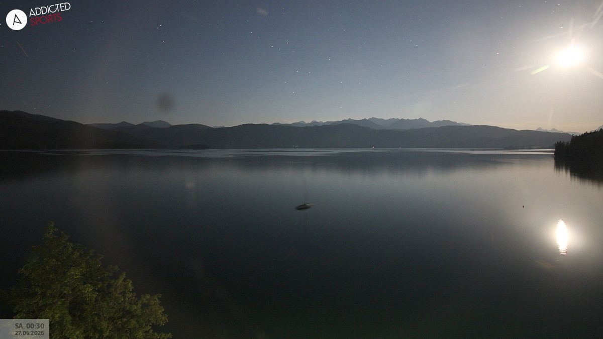 Archiv Foto Webcam Hotel Karwendelblick: Ausblick zum Walchensee