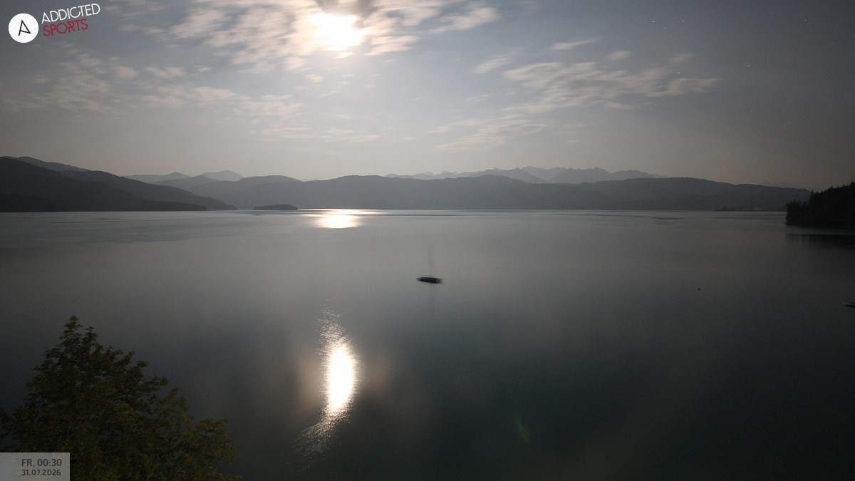 Archiv Foto Webcam Hotel Karwendelblick: Ausblick zum Walchensee