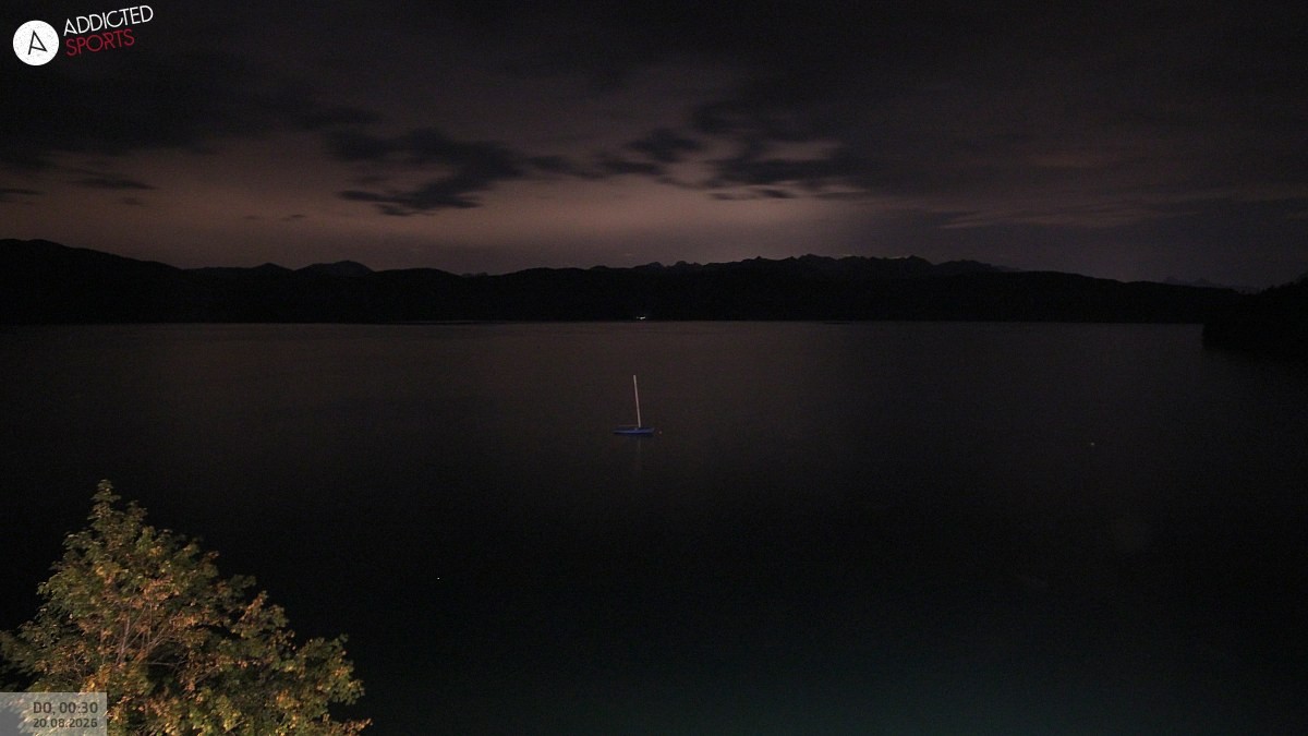 Archiv Foto Webcam Hotel Karwendelblick: Ausblick zum Walchensee