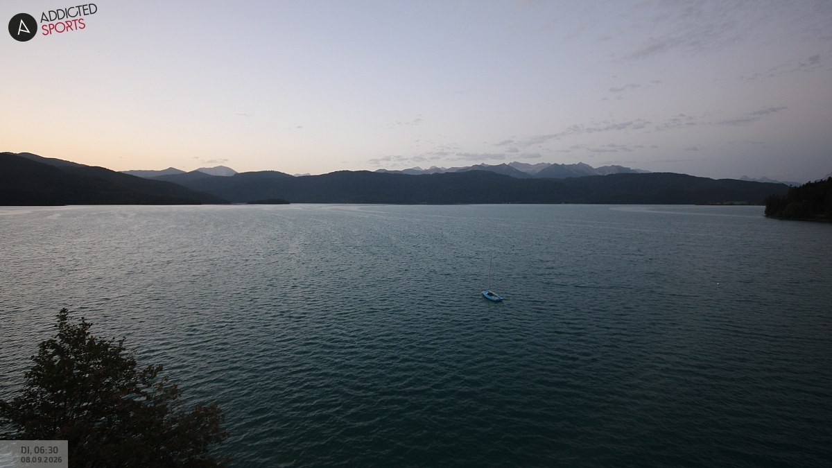 Archiv Foto Webcam Hotel Karwendelblick: Ausblick zum Walchensee